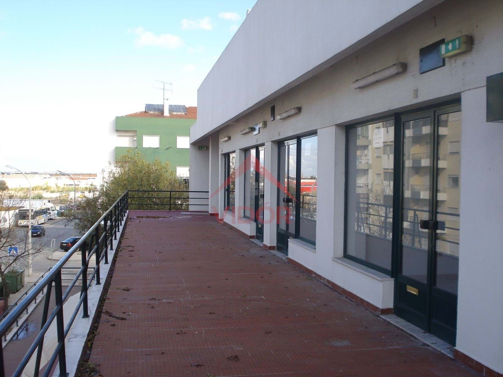 Commercial for sale in Baixa da Banheira, Portugal