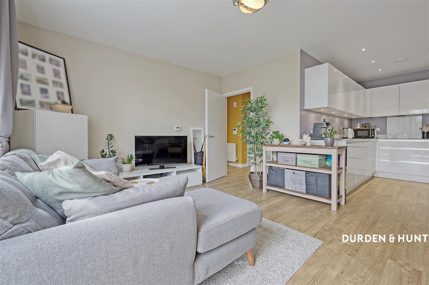 Condo for sale in Romford, United Kingdom