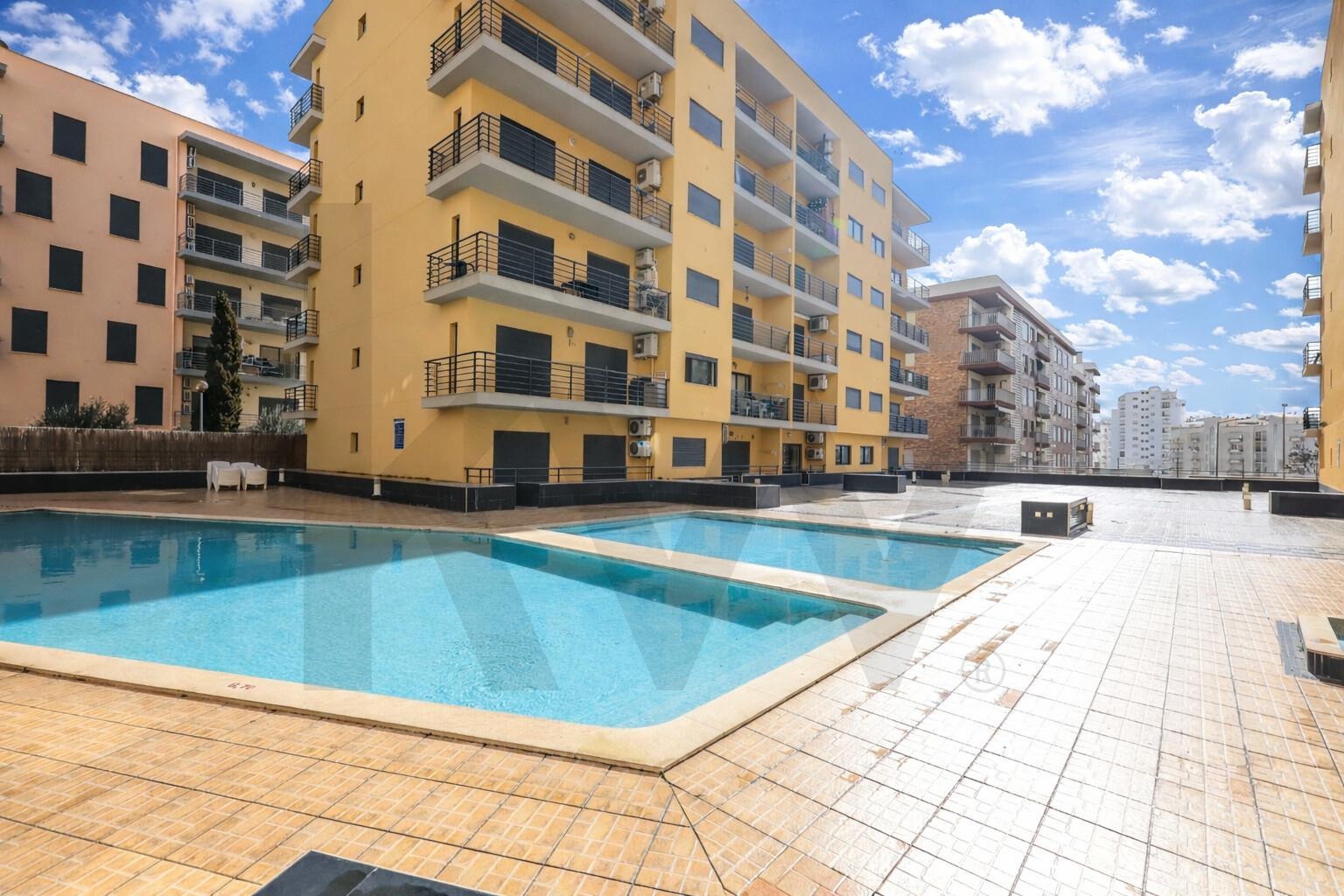 Armação de Pêra – “Alto dos Navegantes” Condominium: 2-Bedrooms apartment | Swimming Pool | Garage