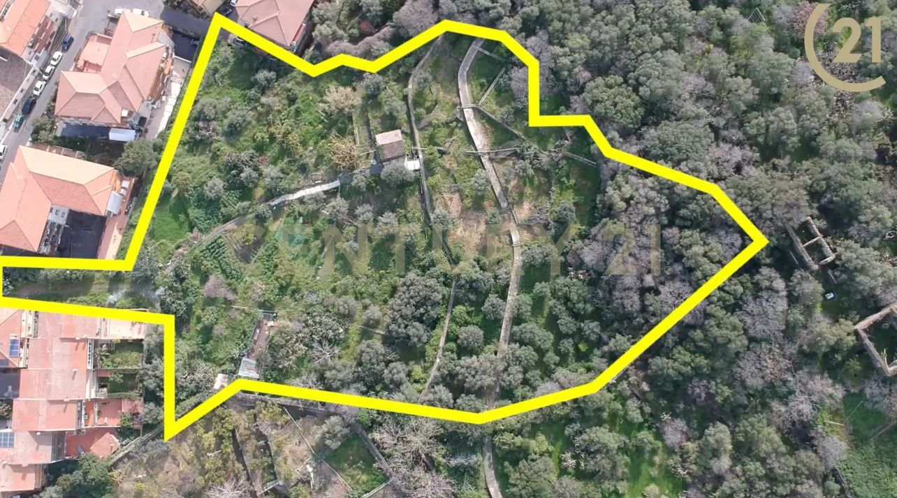 Land Plot for sale, Via Trieste, 59 (Aci Castello, Italy)