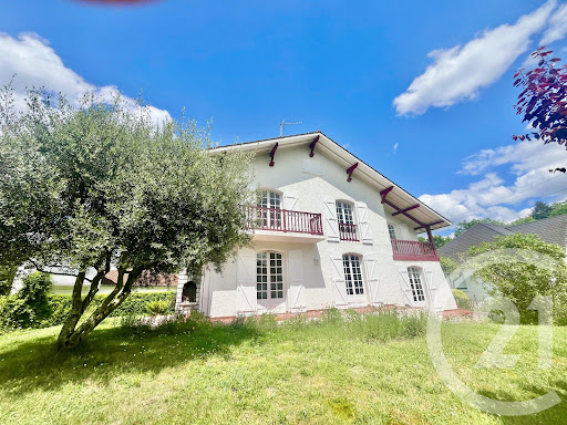 Home for sale in Pau, France