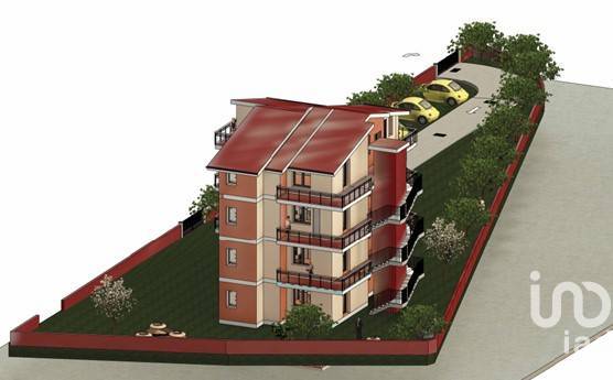 Building for sale, Via Siena (Nuoro, Italy)