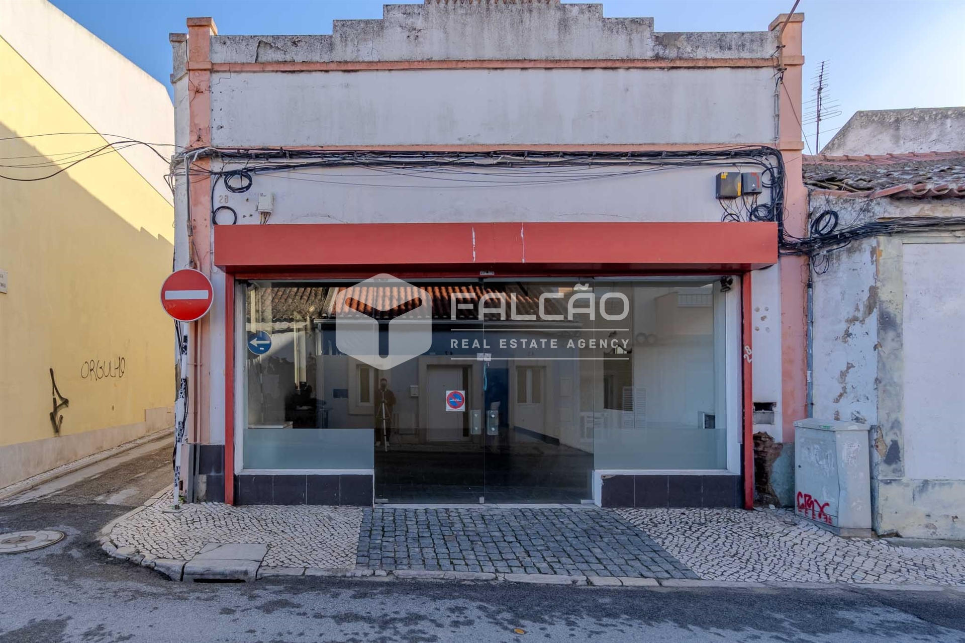 Building for sale, Setúbal, Montijo, Montijo e Afonsoeiro, Portugal (Montijo, Portugal)