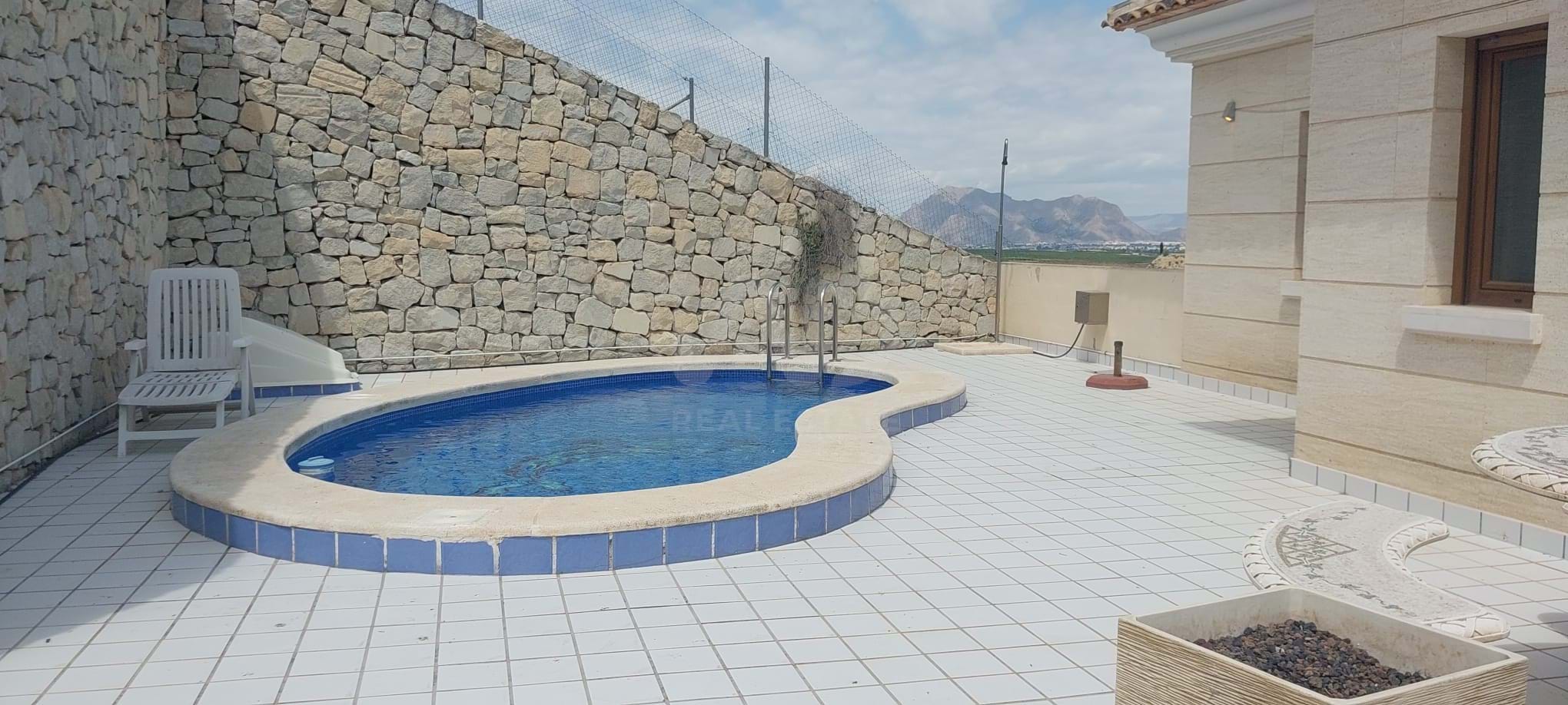 Casa 3 dormitorios - 125 m2