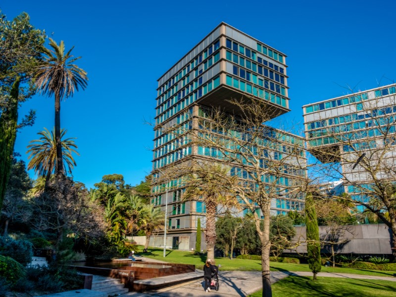 3-Bedroom Apartment in Cascais Iconic Building | 1st Ocean Line