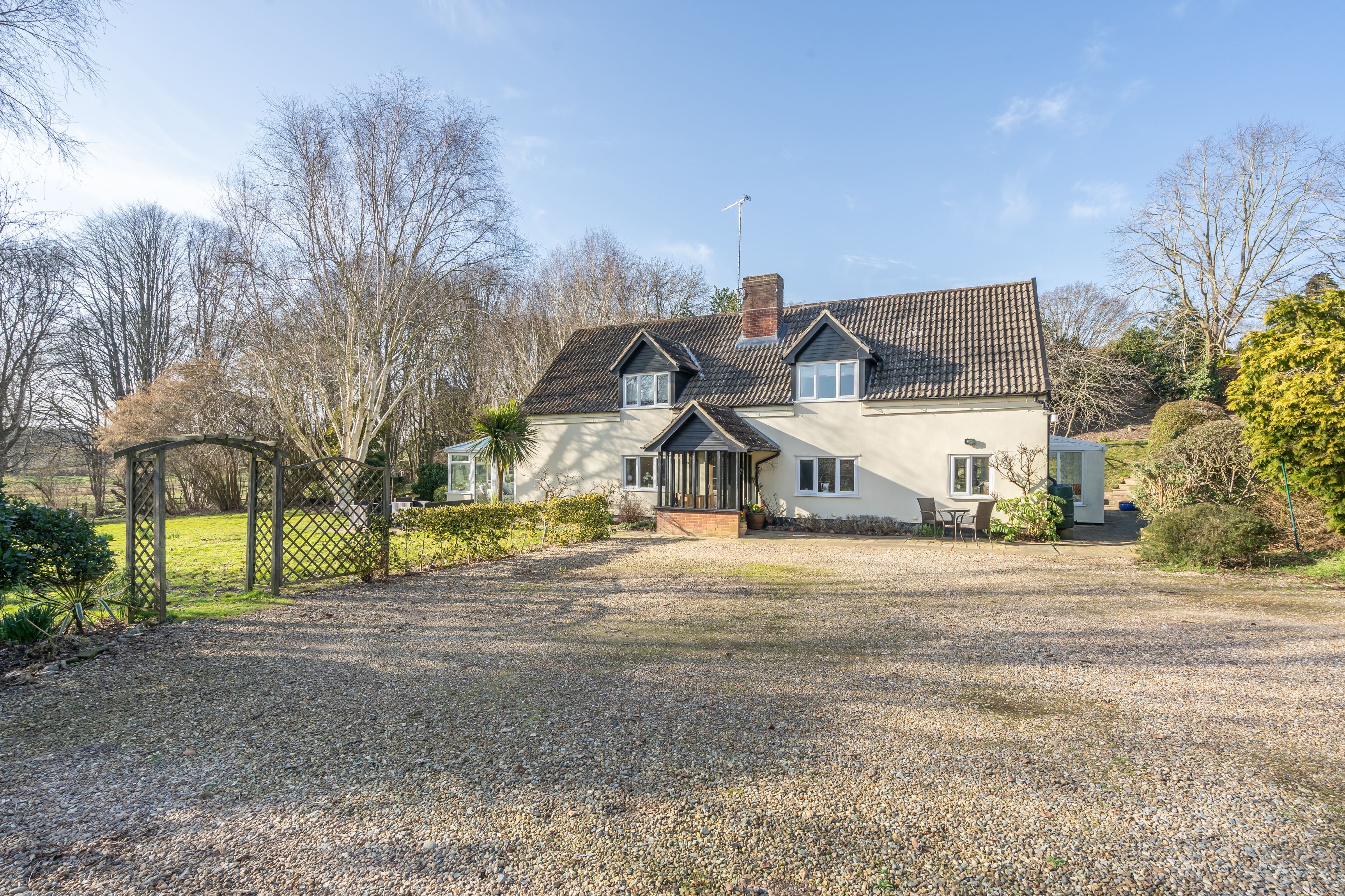 Detached House: for sale in Haddiscoe Norwich