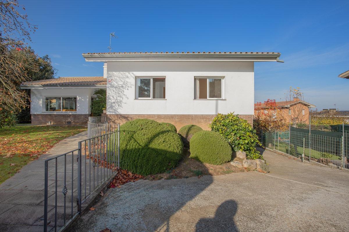 Home for sale in Fornells de la Selva, Spain