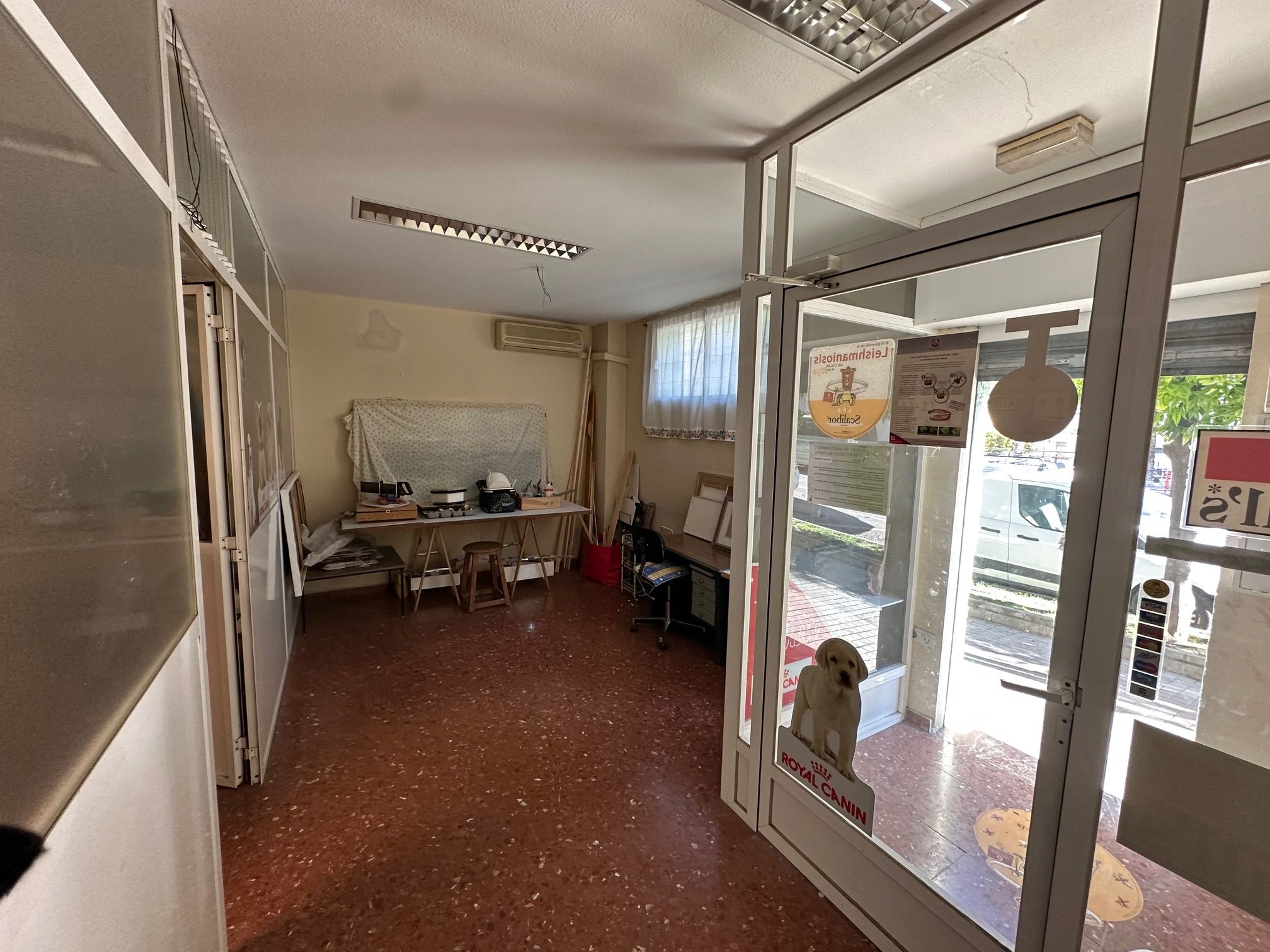 Commercial for sale in Jaén, Spain