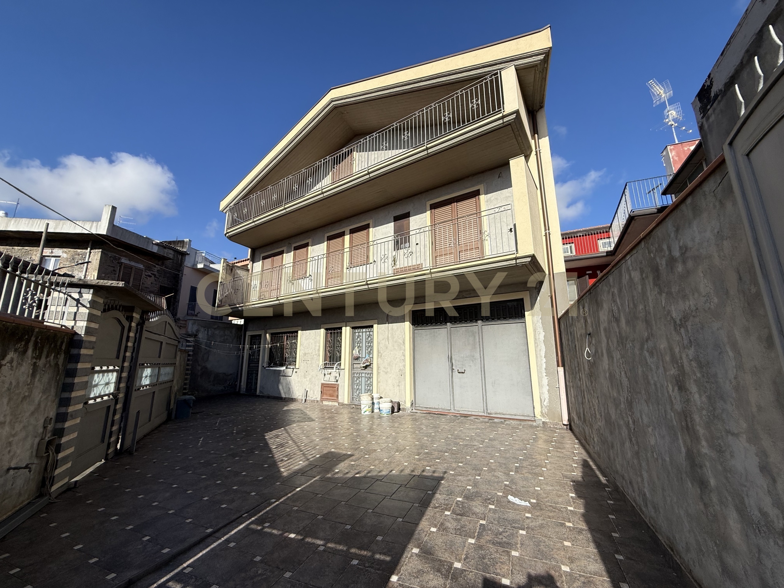 Home for sale in Aci Catena, Italy