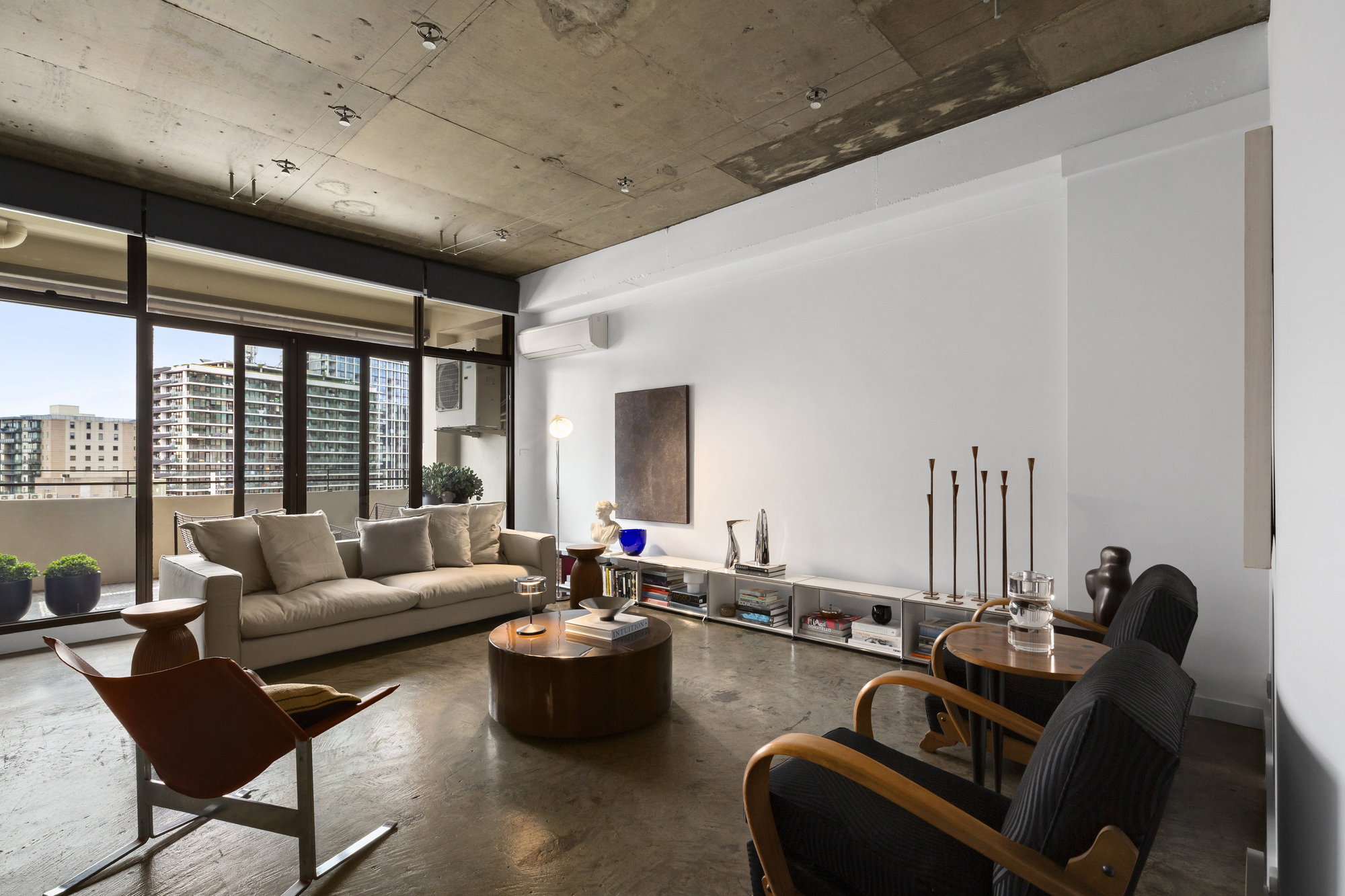 Expansive, stylish residence opposite Shrine