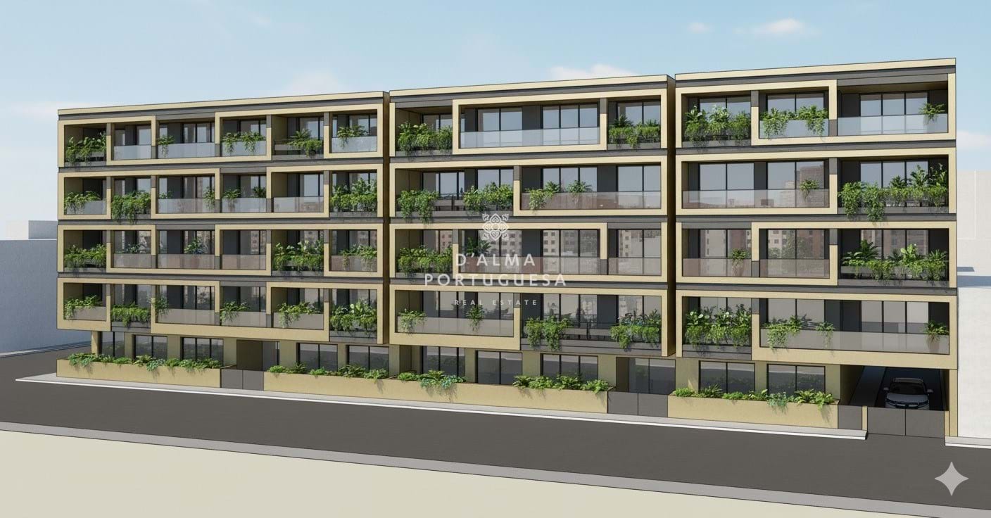 Land with approved project | Olhão