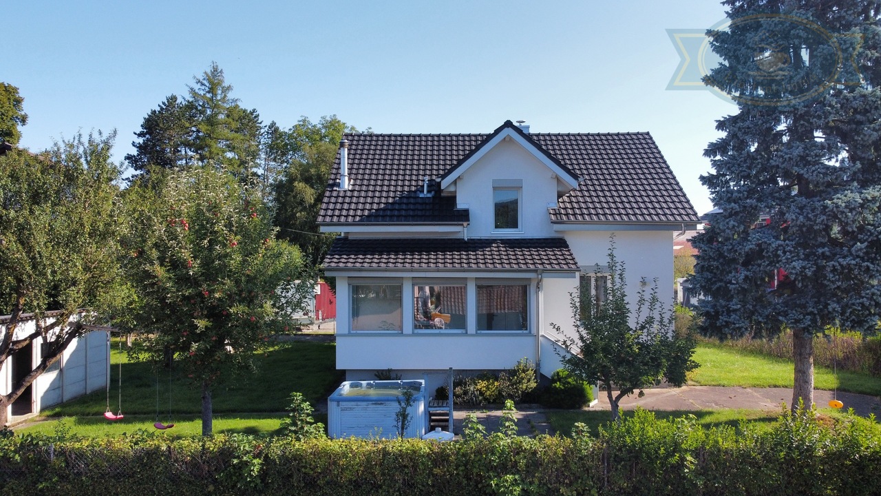 Detached house of 5.5 rooms in a quiet area in Courgenay