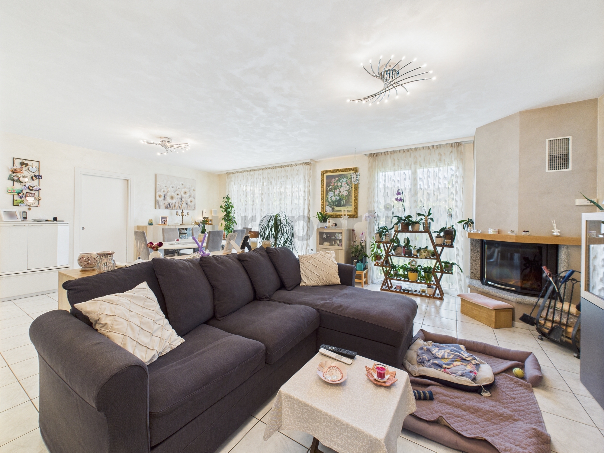 Accogliente casa unifamiliare a Cugnasco, TI