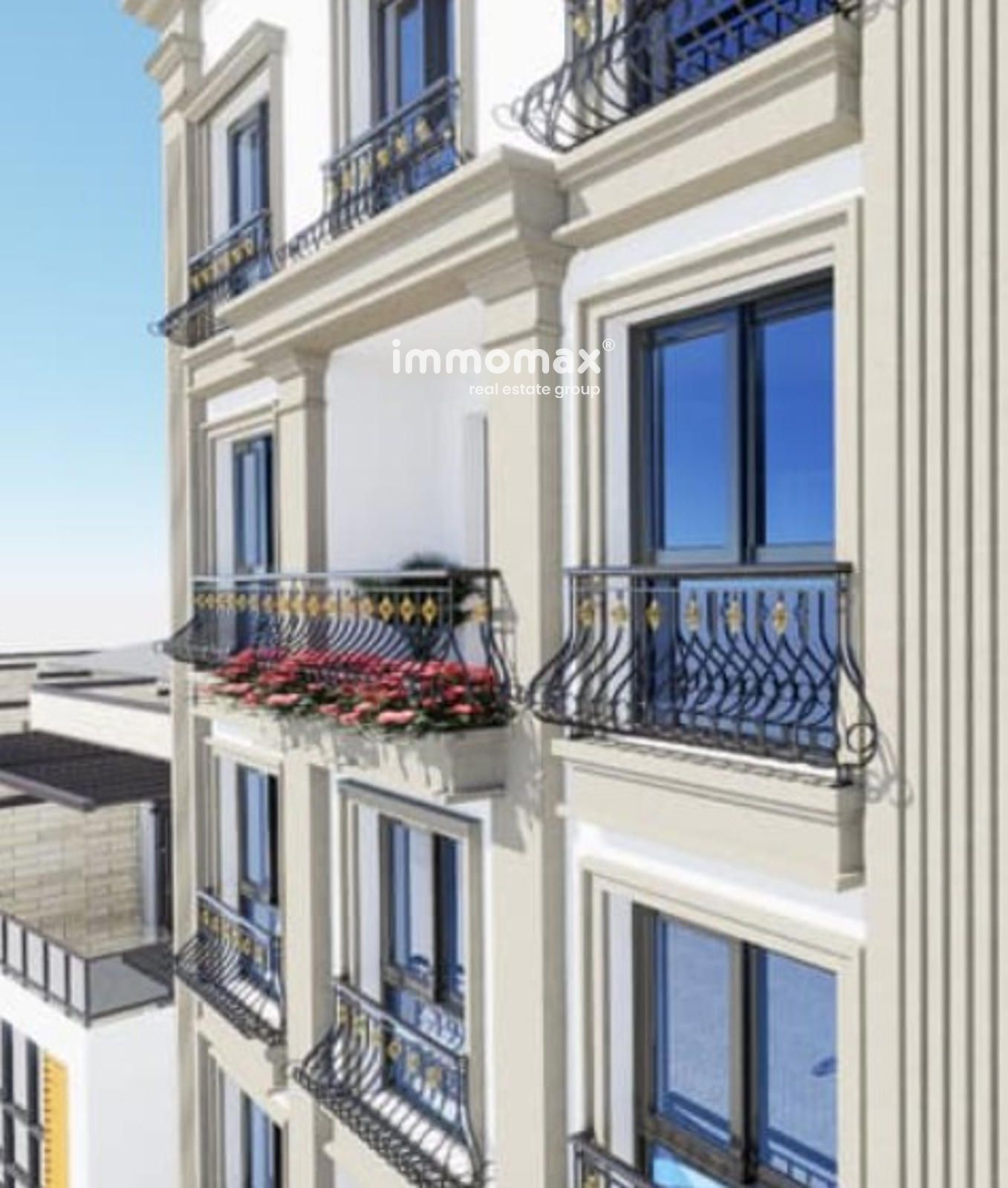 Building for sale in Zaragoza, Spain