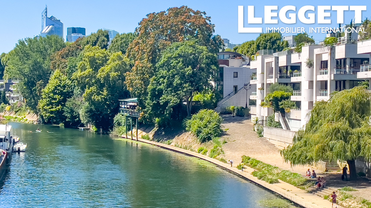 Ile de la Jatte 92, modern 2 bed apartment, 107,47m2 + garden 59m2, overlooking the Seine, imm 1990 with lift