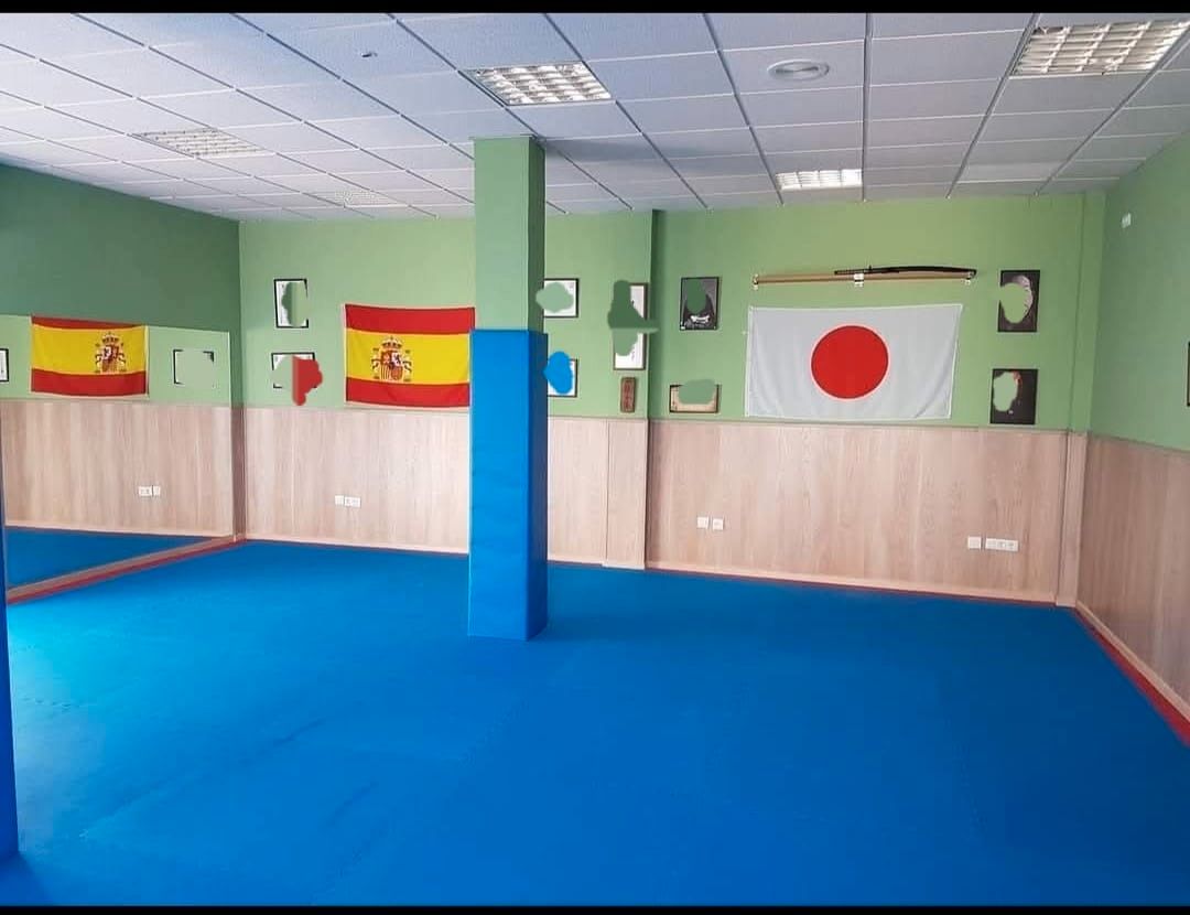 Commercial for sale in Jerez de la Frontera, Spain