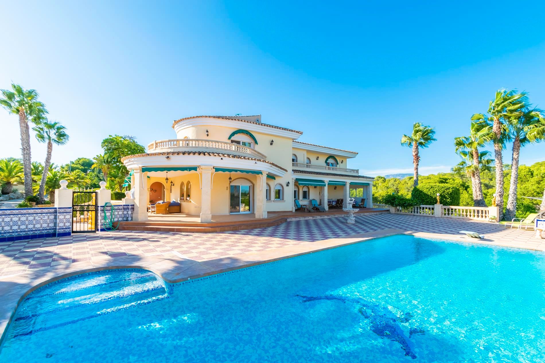 Home for sale in L'Alfàs del Pi, Spain