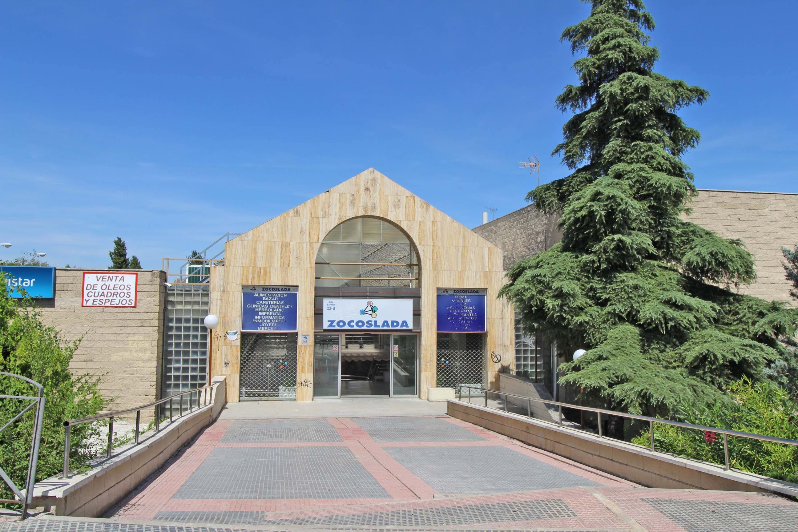 Commercial for sale, España, 23(b) (Coslada, Spain)