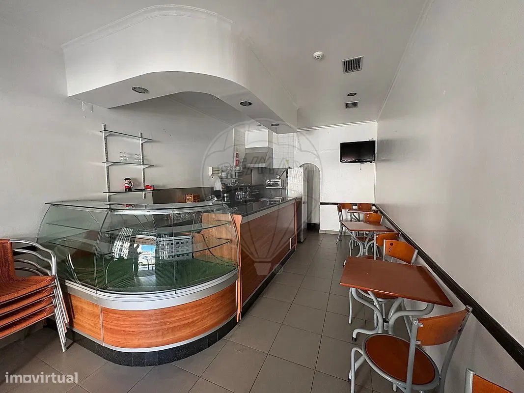 Commercial for sale, Faro (Albufeira e Olhos de Água, Portugal)