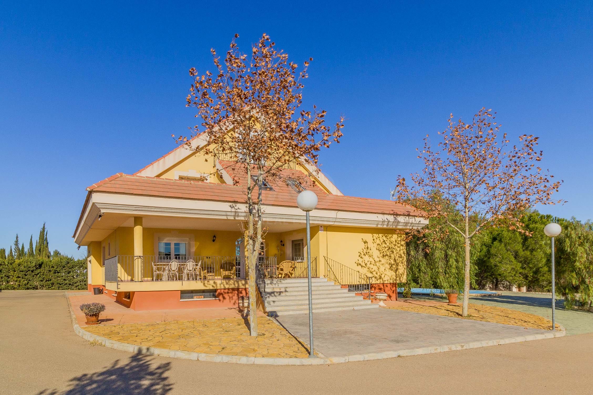 Casa rural 7 dormitorios - 450 m2