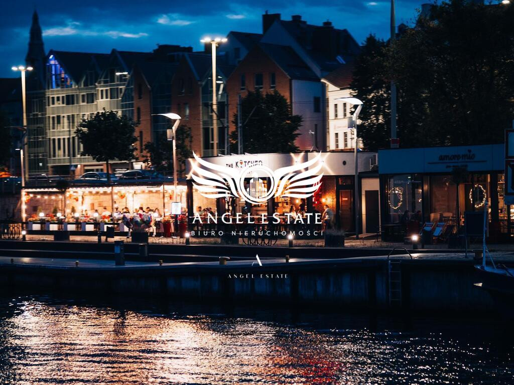 Building for sale, zachodniopomorskie, Nabrzeże Bulwar Chrobrego (Szczecin, Poland)