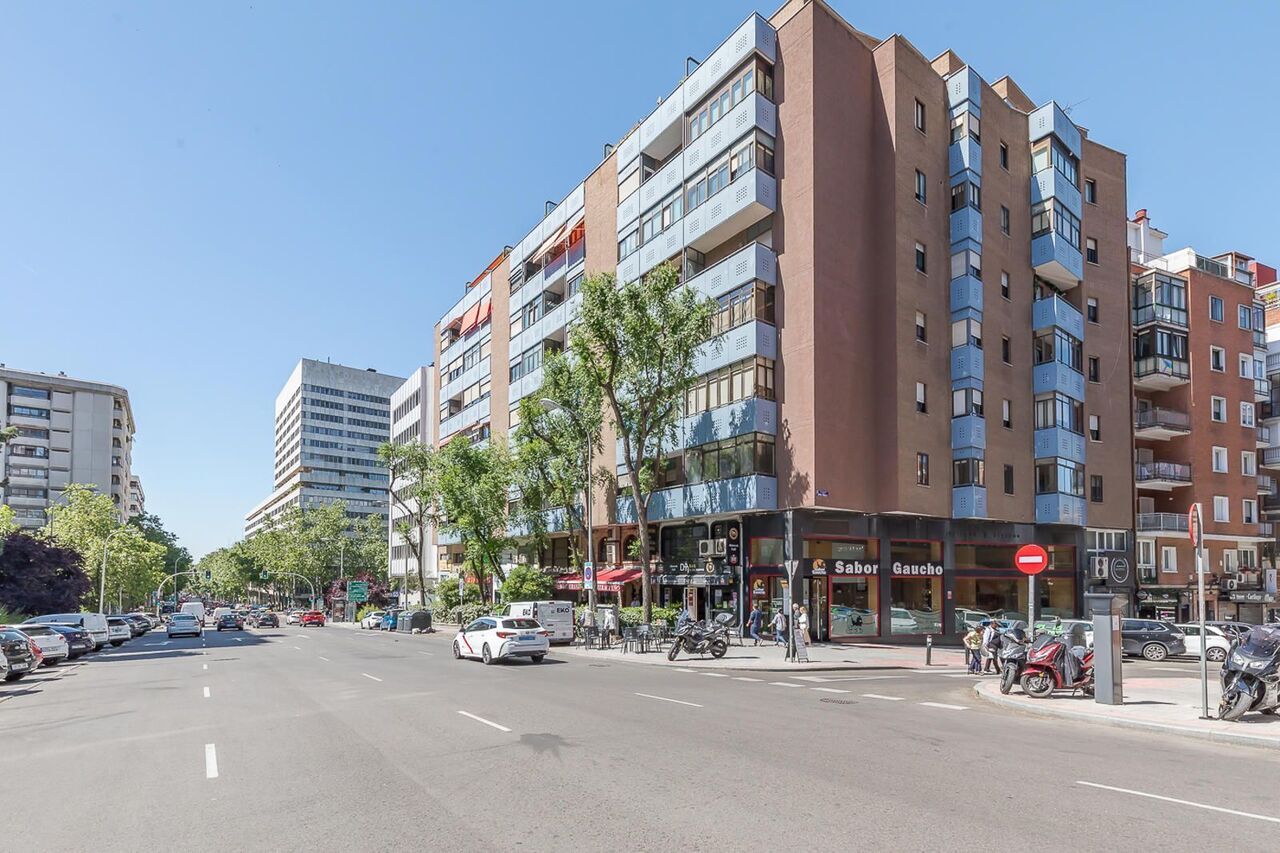 Commercial Premises for sale, Tetuán - Castillejos, Madrid
