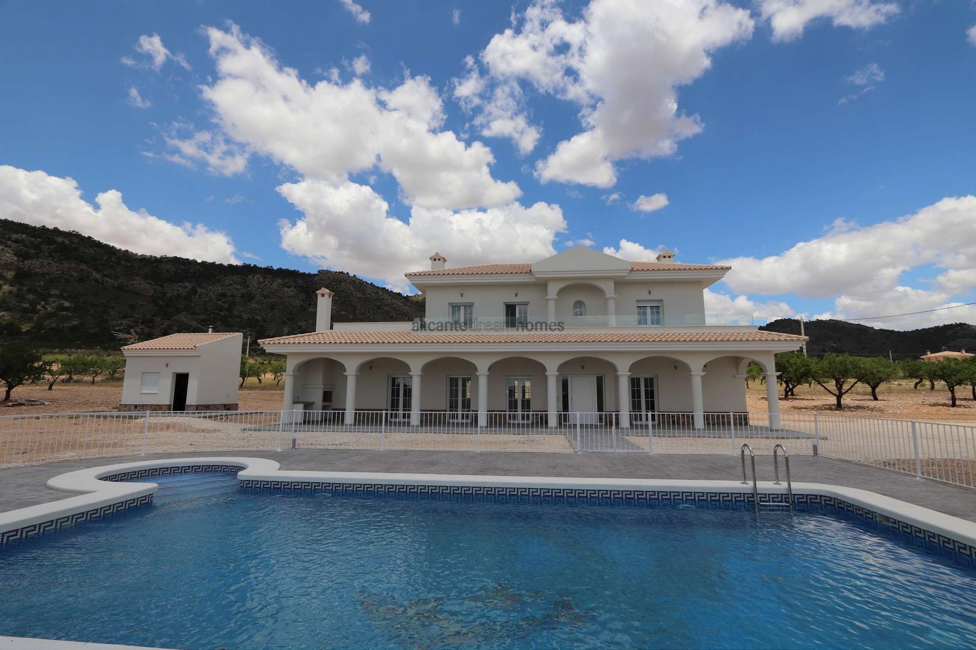Home for sale in Pinoso, Spain