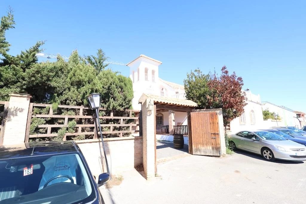 Building for sale in Dehesa de Campoamor, Spain