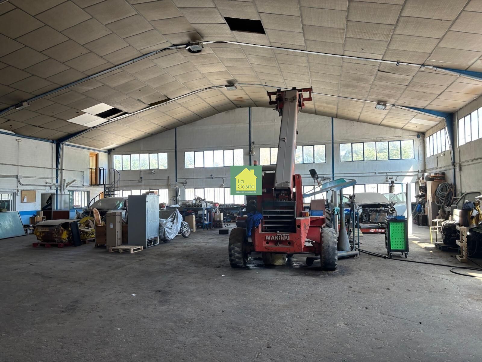 LA CASITA INMOBILIARIA SELLS INDUSTRIAL WAREHOUSE IN CAMPOLLANO