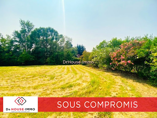 Land Plot for sale in Uzès, France