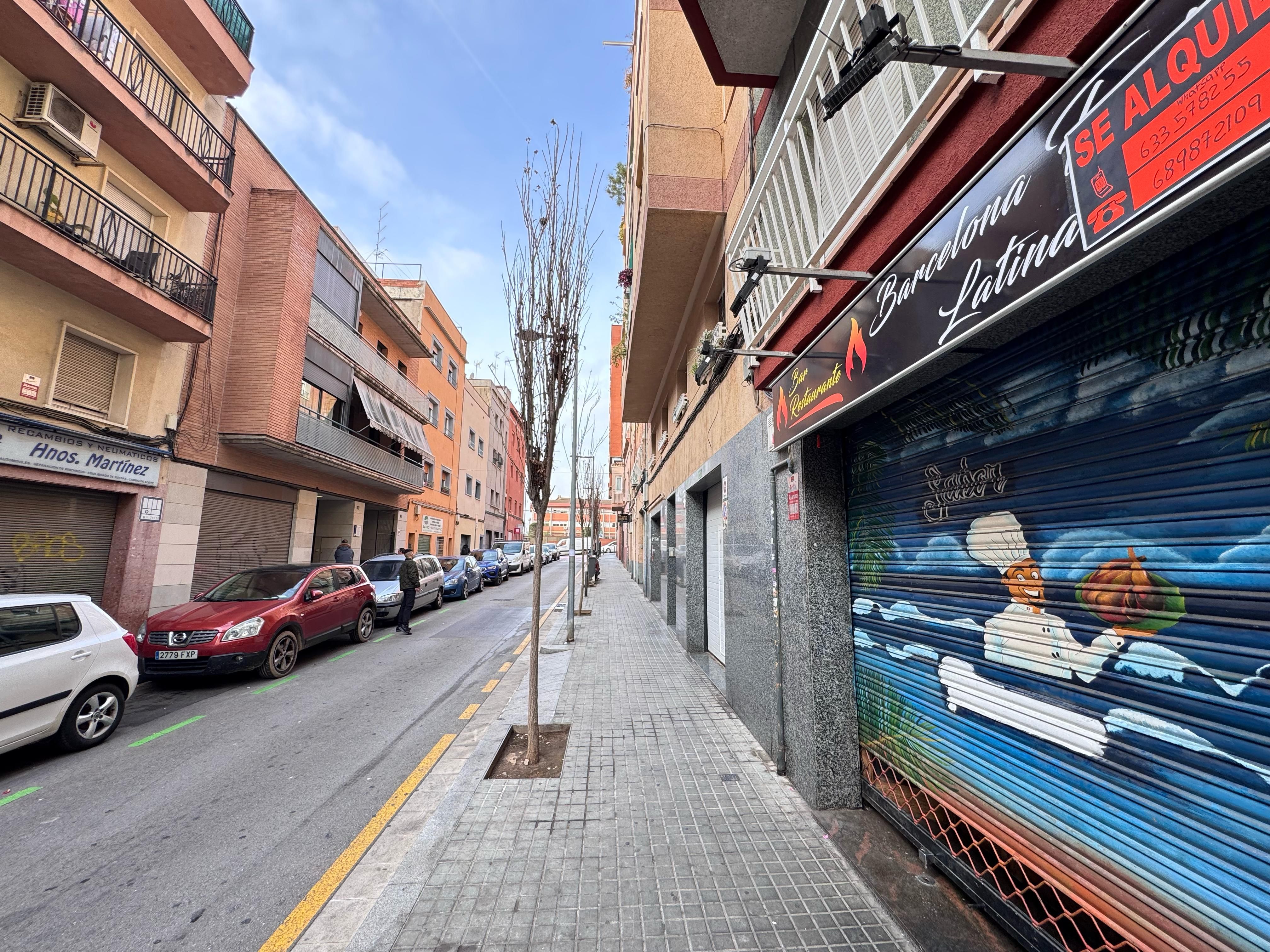 Commercial for sale in Esplugues de Llobregat, Spain