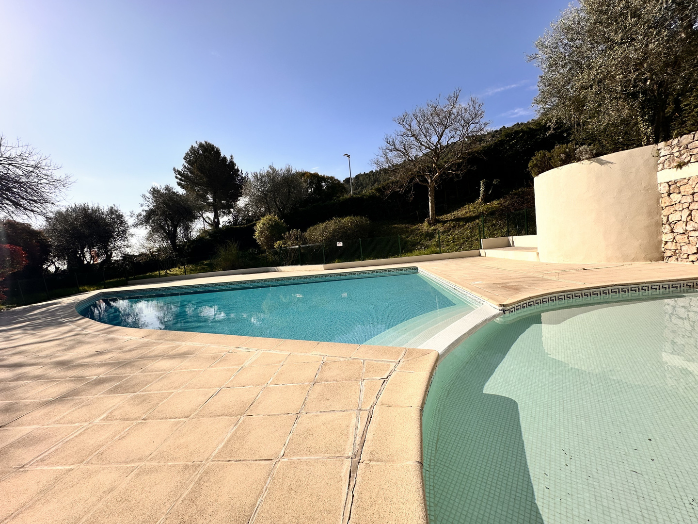 2-room apartment in Eze