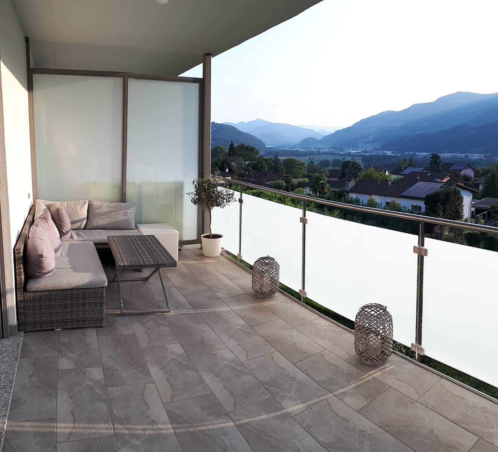 Casa ( anche bifamigliare) 6 loc. in vendita, 9.5 room semi-detached house