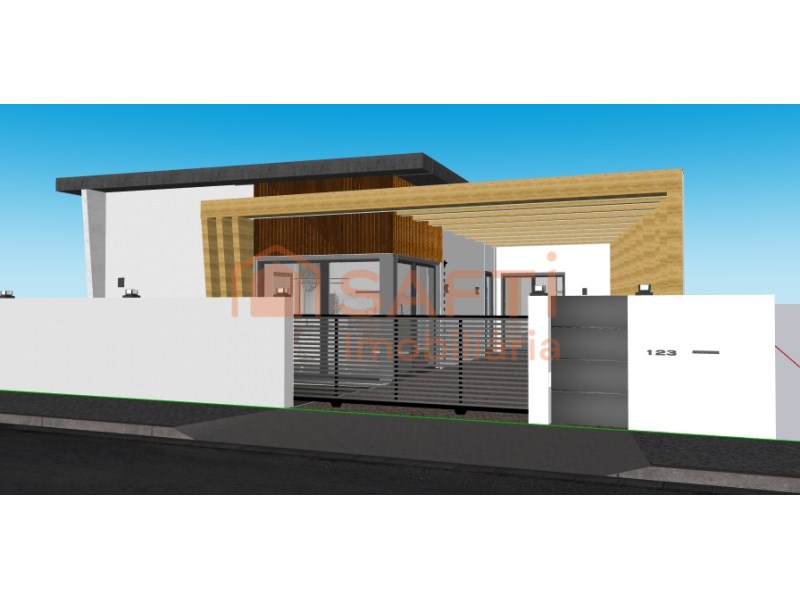 Single storey and detached 2 bedroom villa with garage in the center of Entroncamento, Santarém