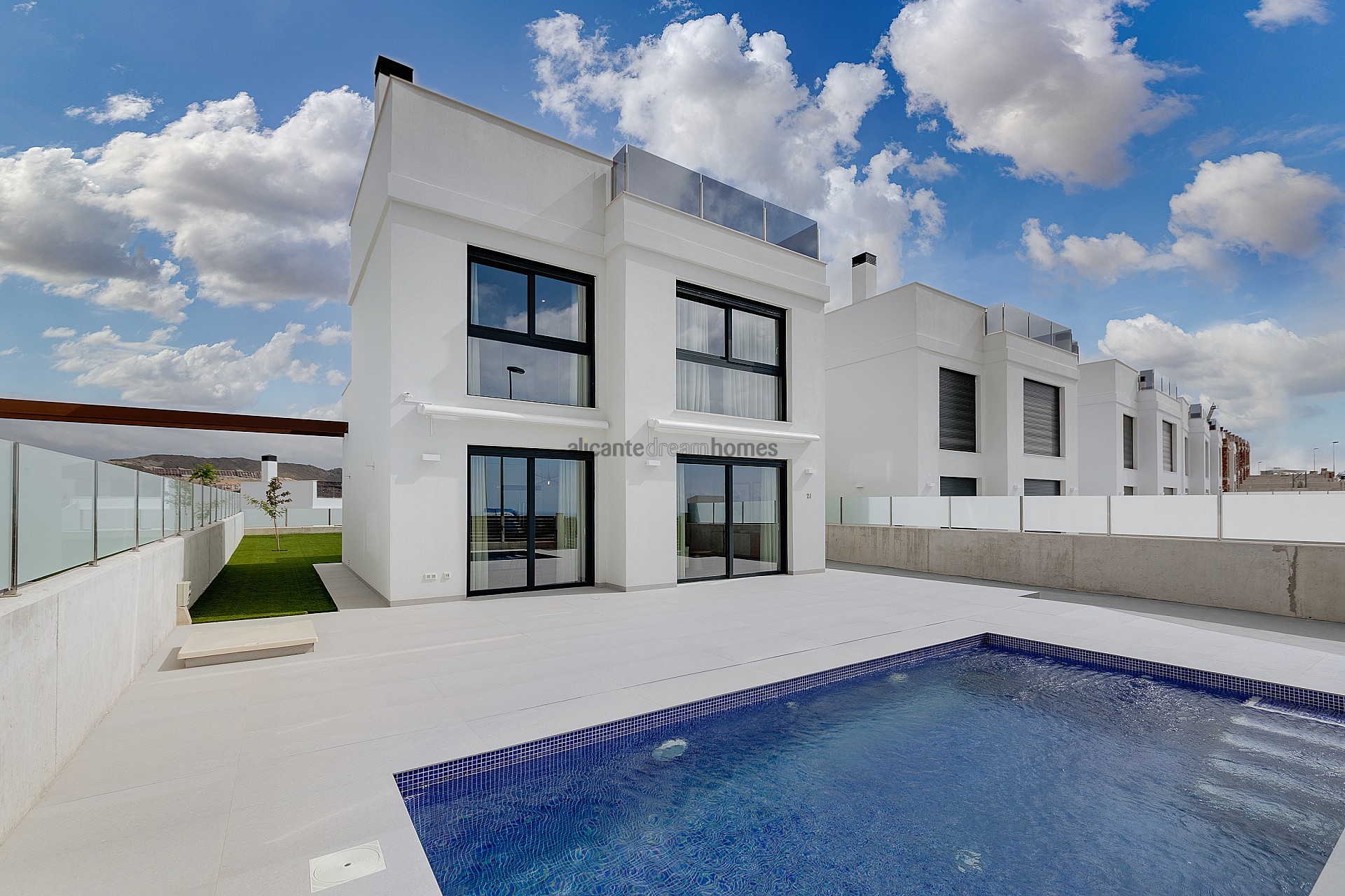Home for sale in Mutxamel, Spain