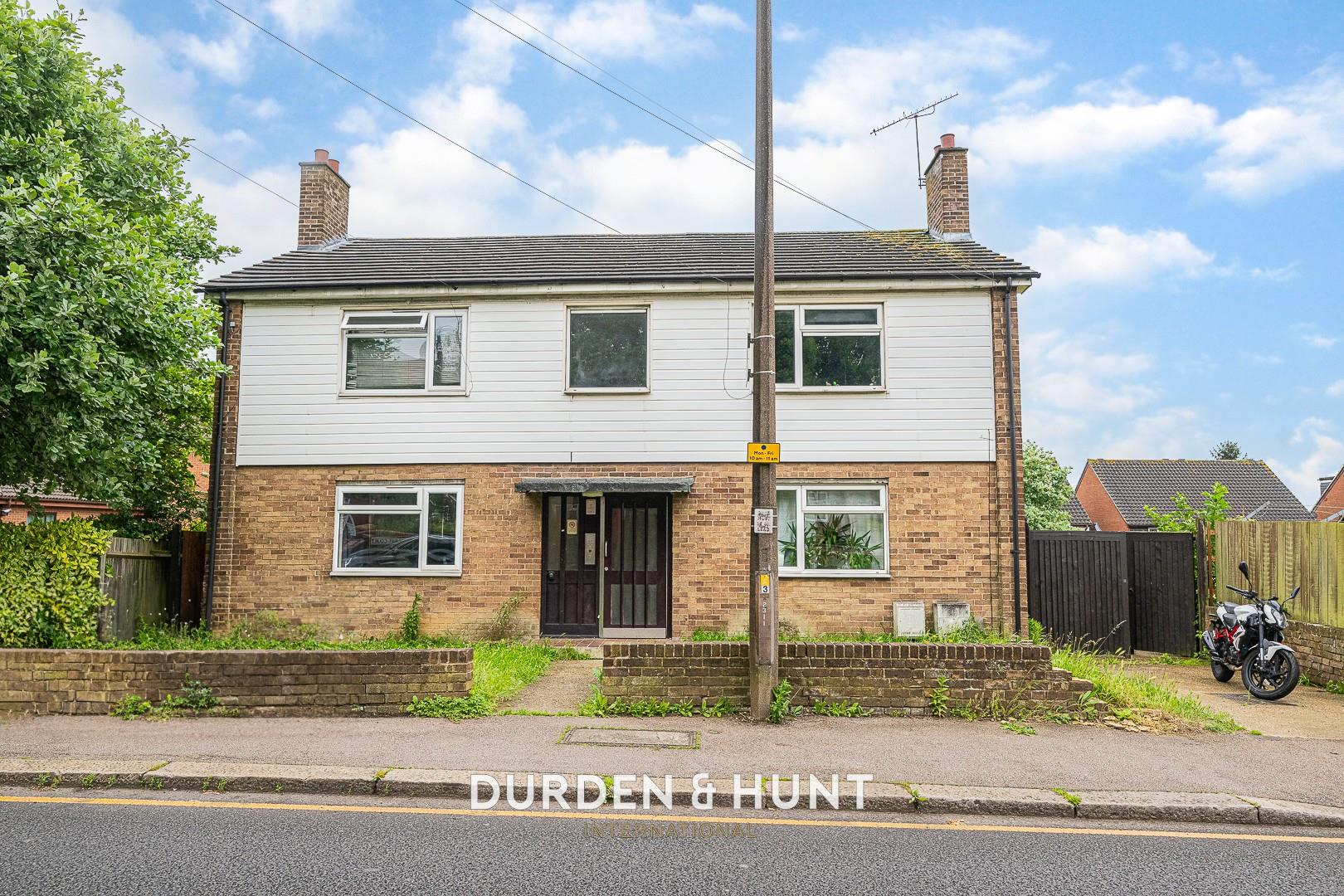 Condo for sale in Buckhurst Hill, United Kingdom