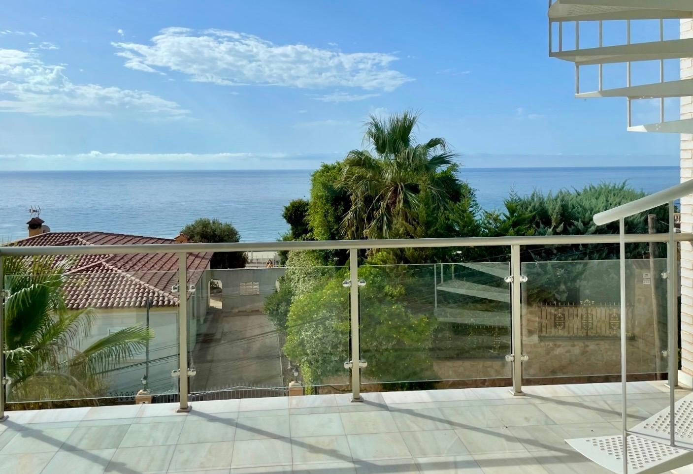 Exclusive residential complex with sea views