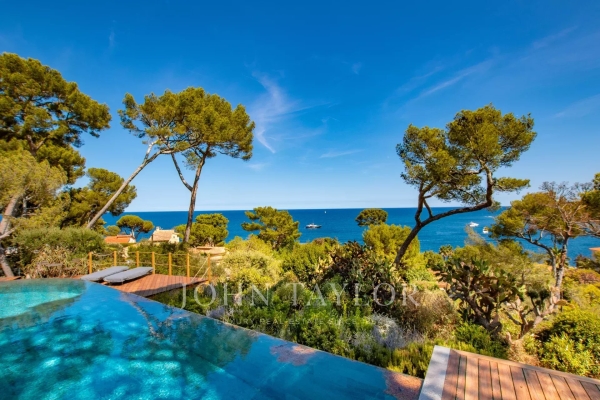 Cap d'Antibes | Sea view - Close to the beaches of La Garoupe