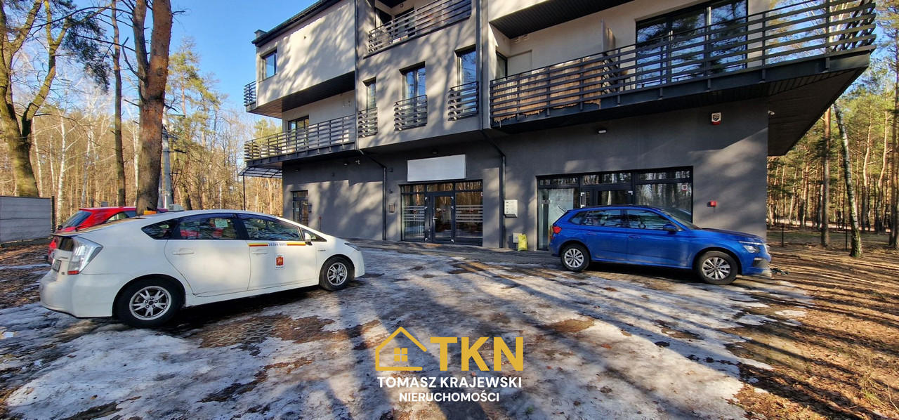 Building for sale, mazowieckie, al. Marszałka Józefa Piłsudskiego (Marki, Poland)