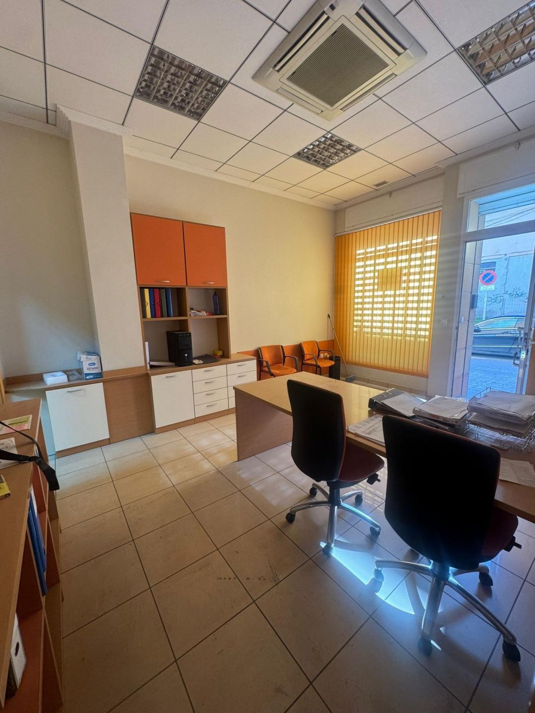 Commercial for sale in Bigastro, Spain