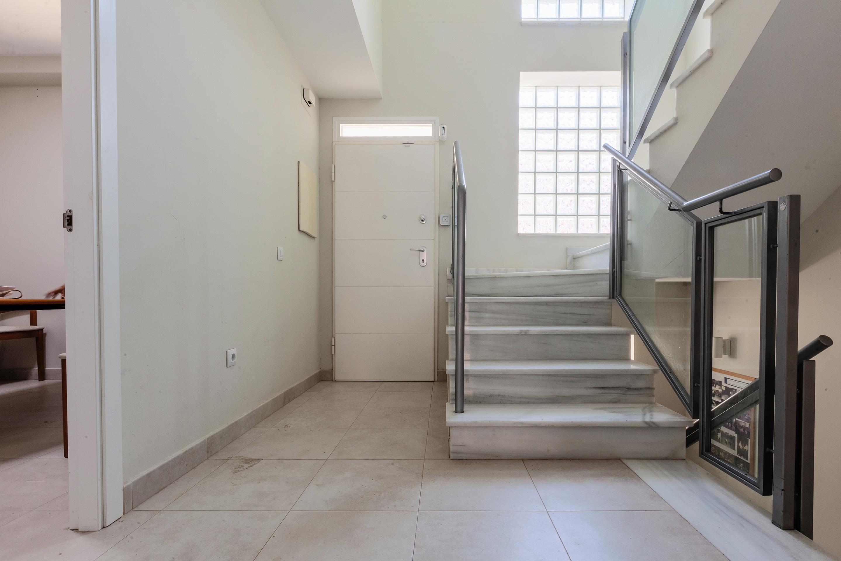 House very close to the Alquería park and town centre