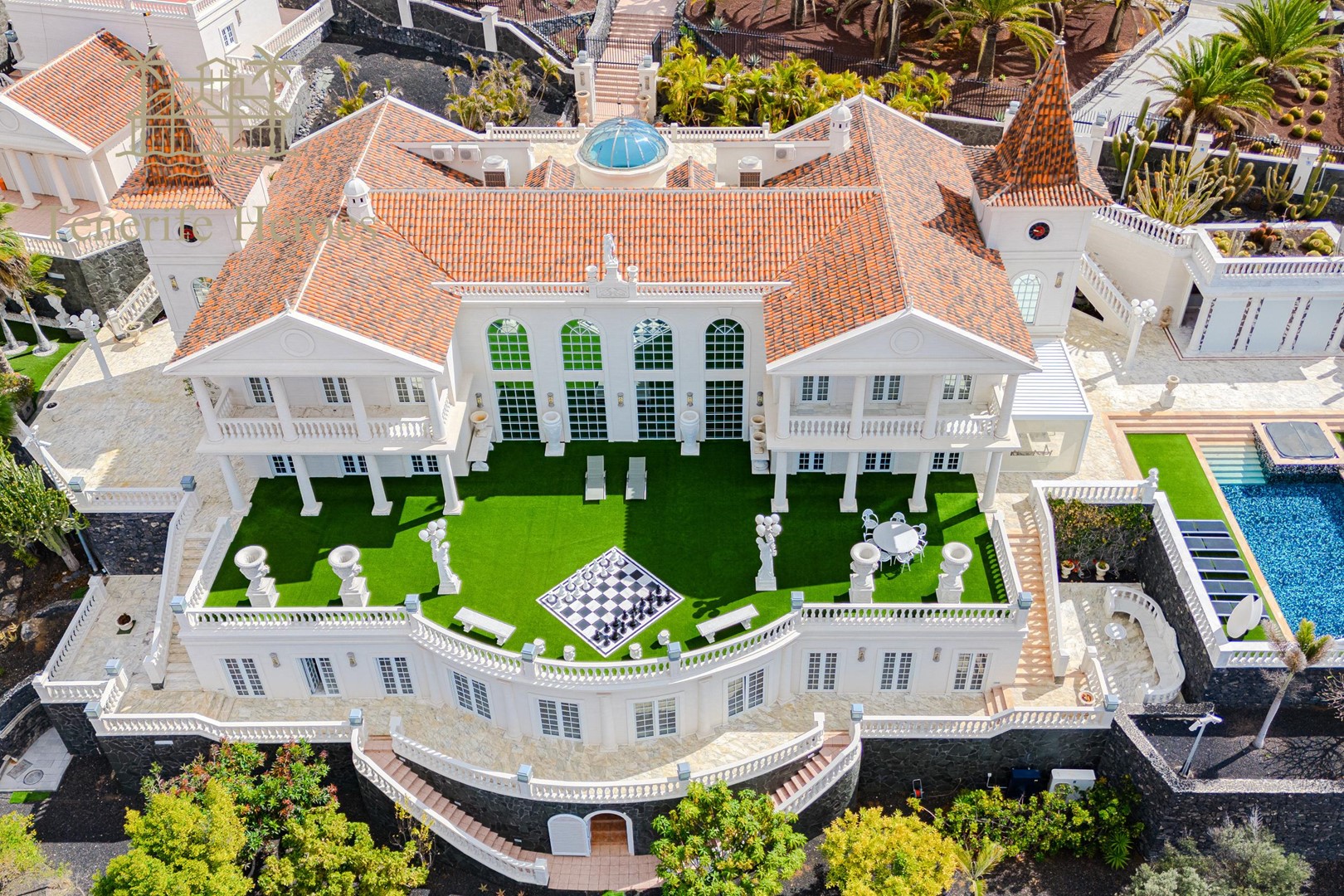 Majestic dream villa for sale - Costa Adeje Tenerife