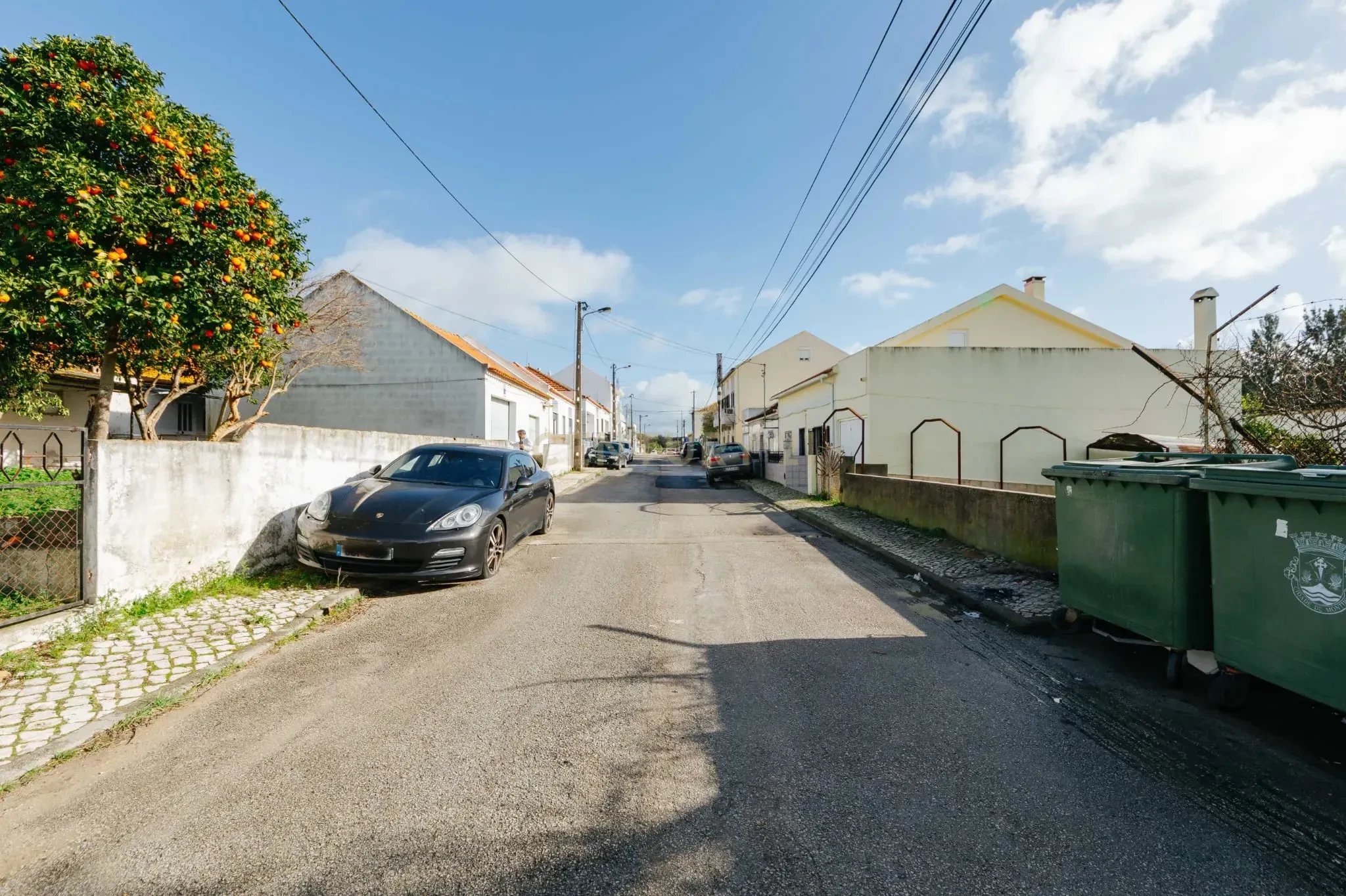 Building Plot for Sale – 201 m²