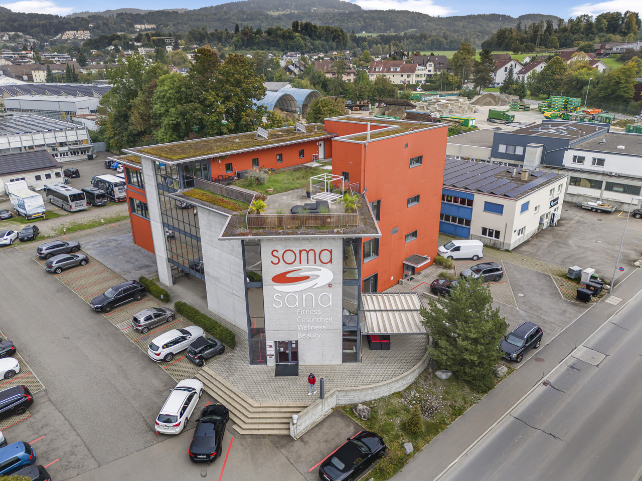 Versatile commercial and industrial property in Affoltern am Albis