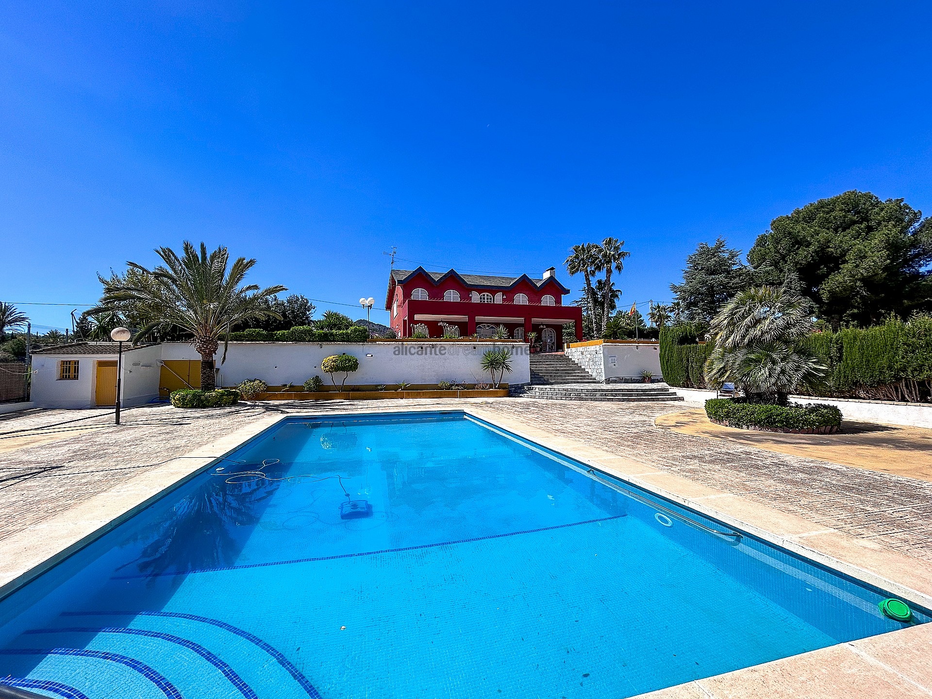 Home for sale in Monòver, Spain