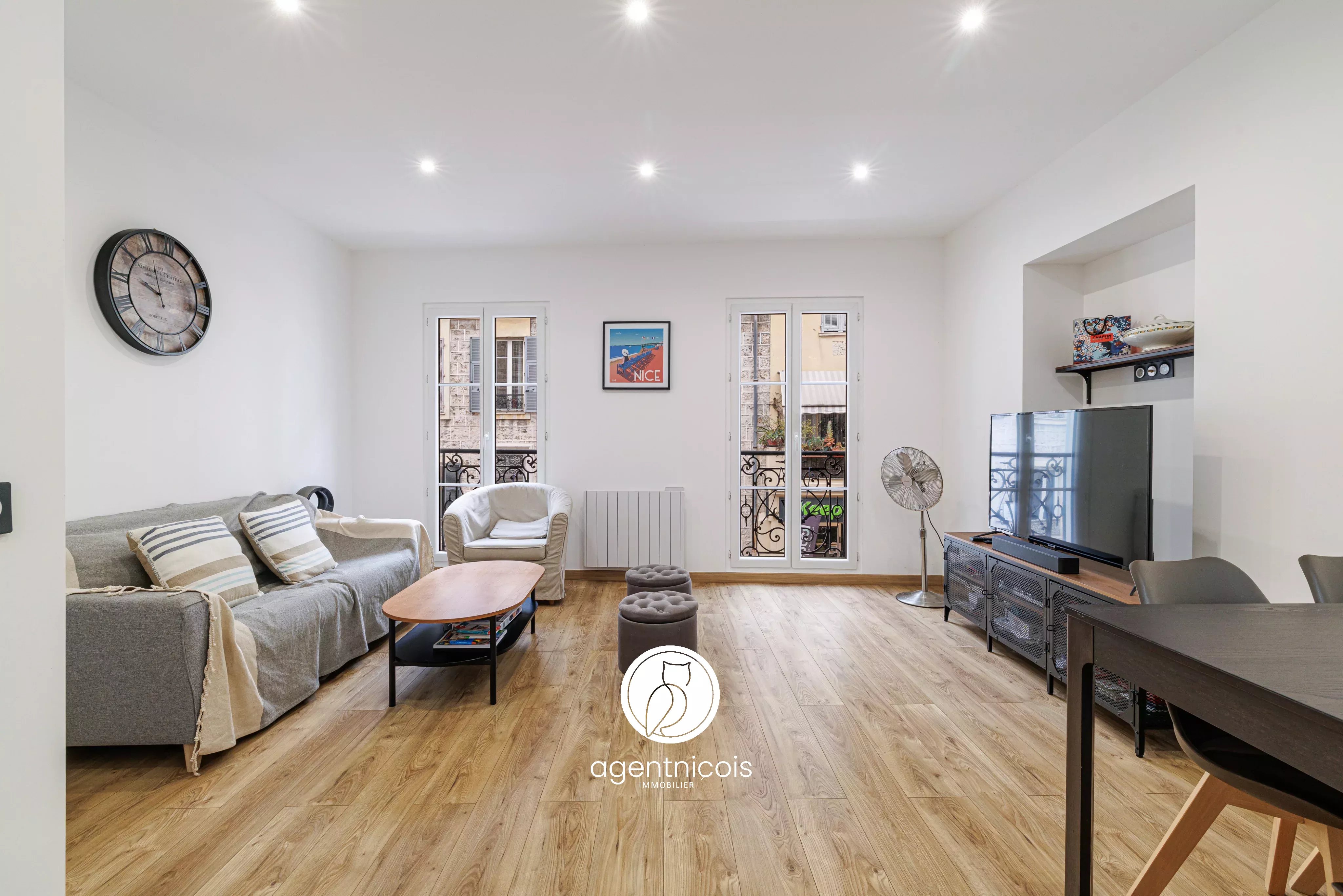 NICE // CARABACEL - RUE DU DR ALBERT BALESTRE : 3 ROOMS / GOOD CONDITION / HYPER-CENTRE