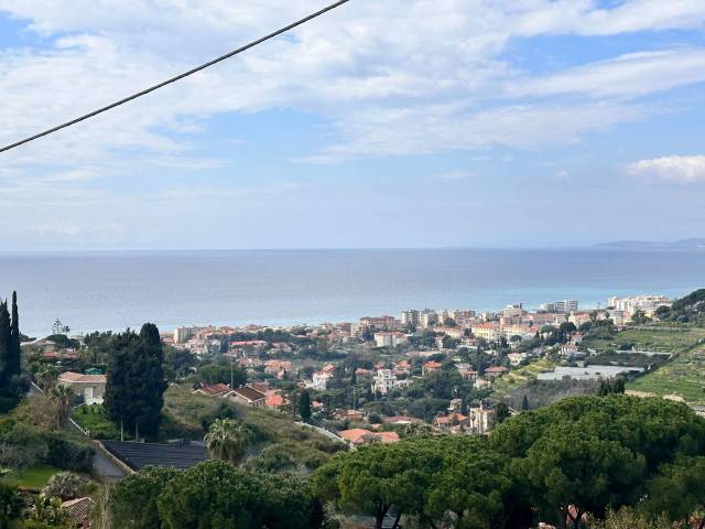 Land Plot for sale, Via Generale Vincenzo Rossi, 33 (Bordighera, Italy)
