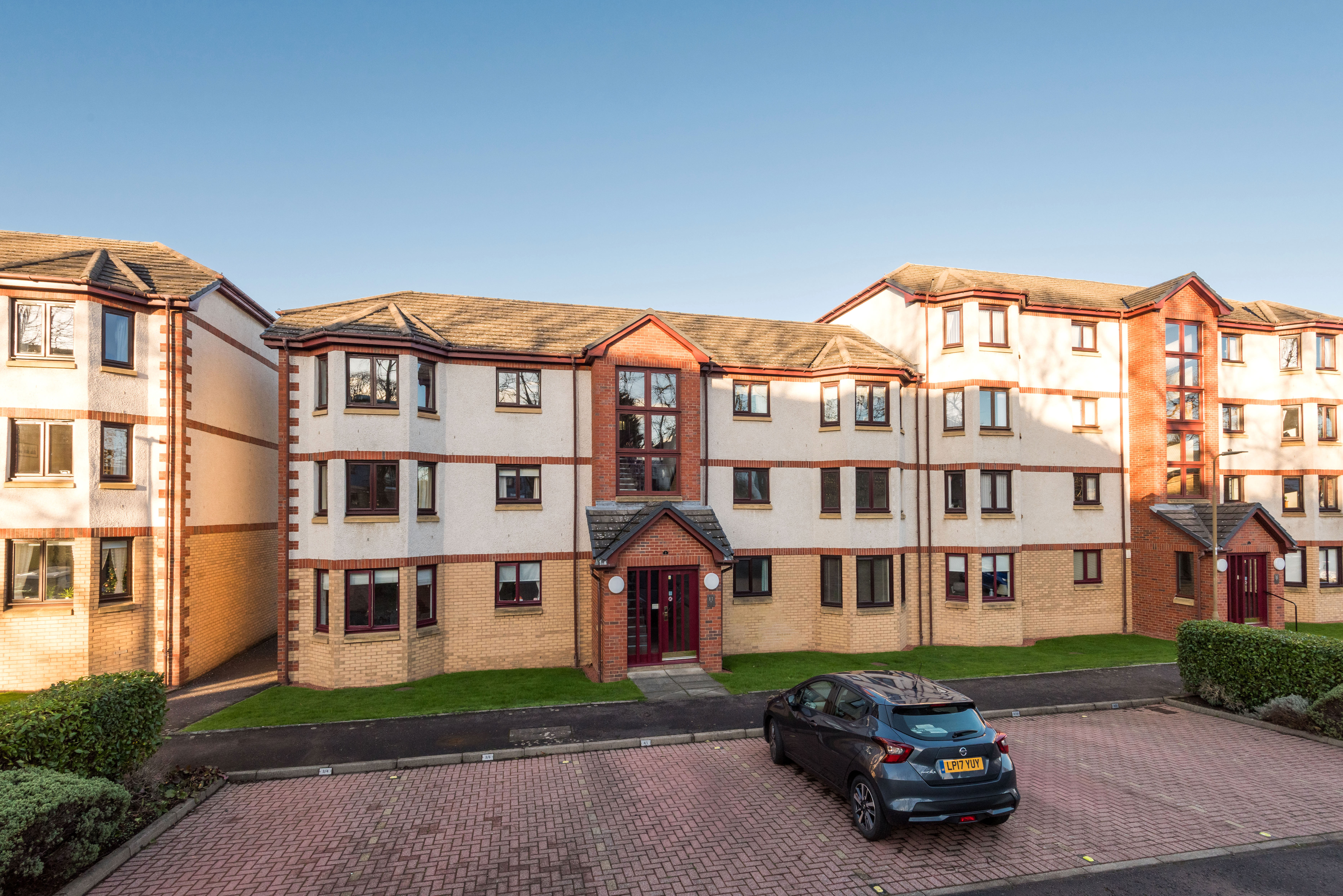 3/4 South ElIxa Place, EdInburgh
