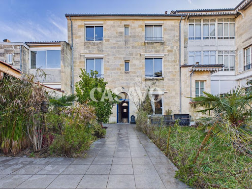 Commercial for sale in Bordeaux, France