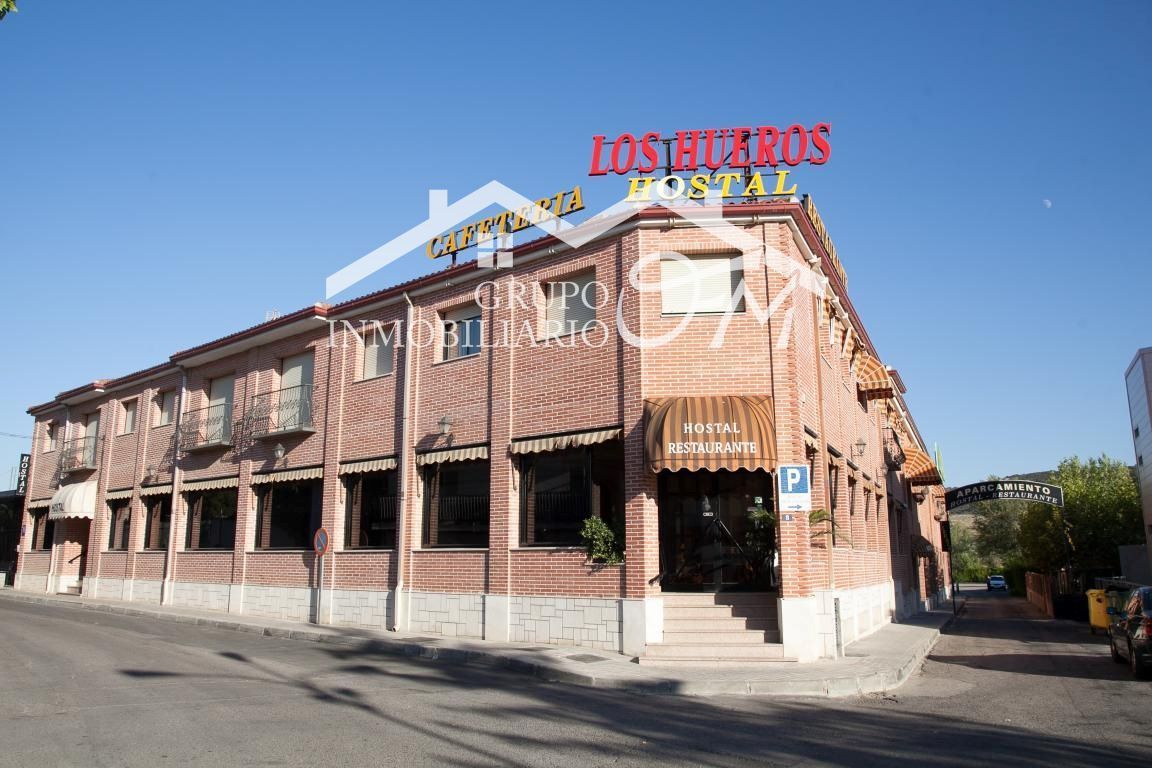 Building for sale in Villalbilla, Spain